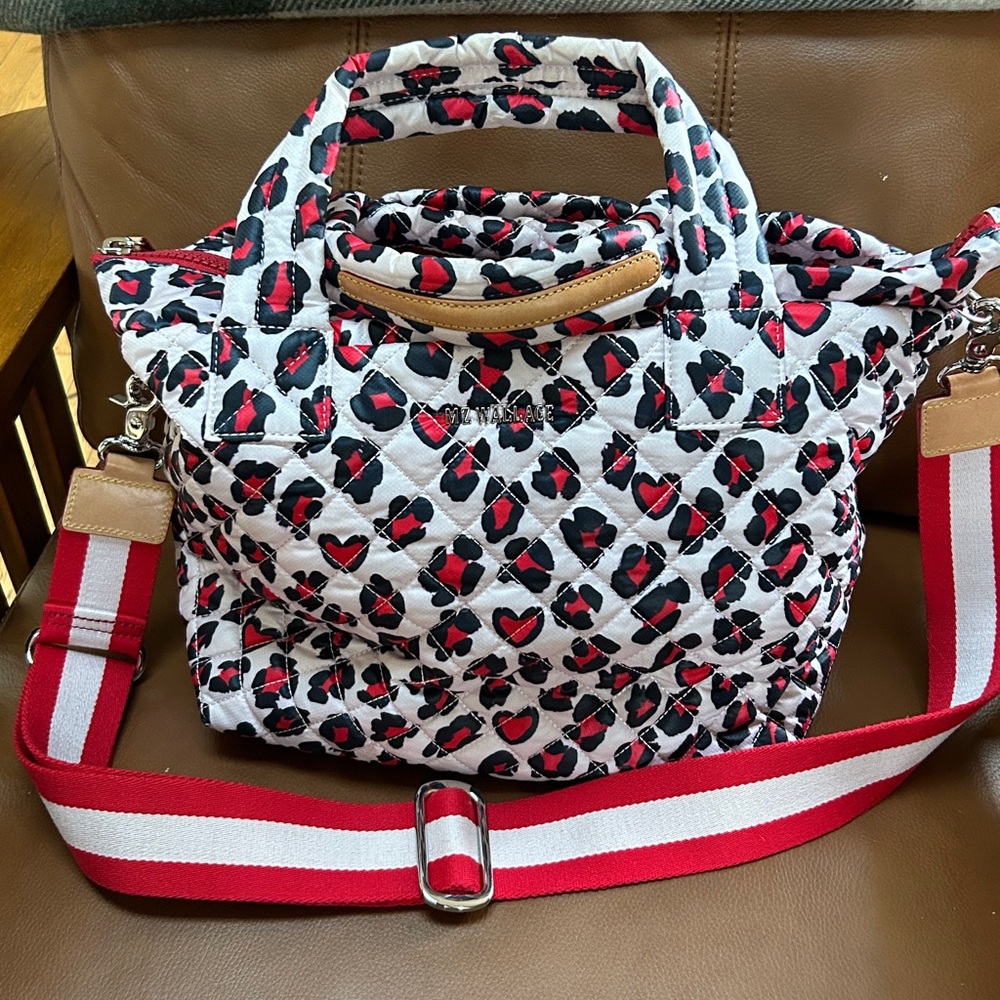 MZ Wallace Retro Heart leopard  Metro Tote Medium size. Excellent - Picture 2 of 12
